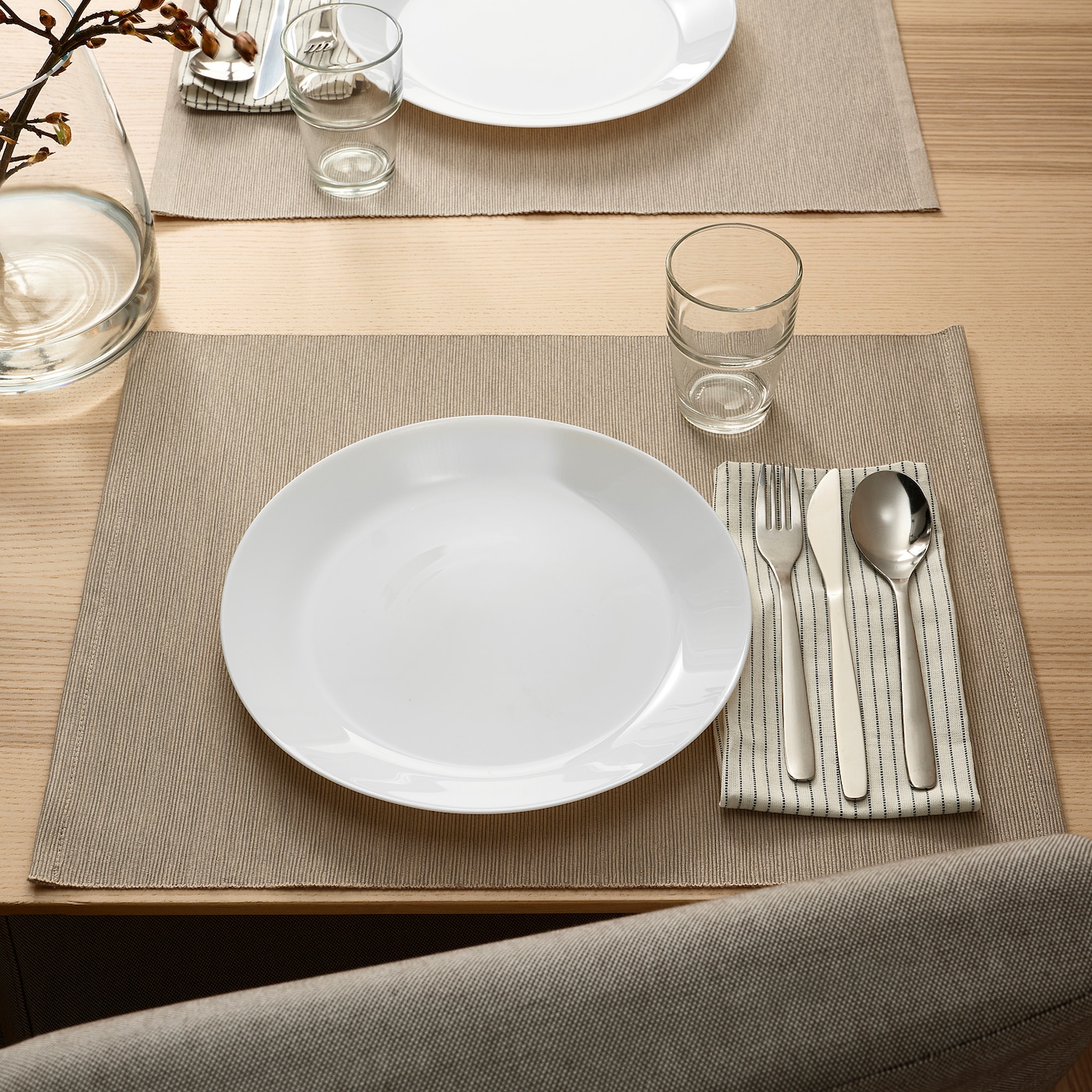 OFTAST IKEA 302.589.13 Тарелка 25 см Белый