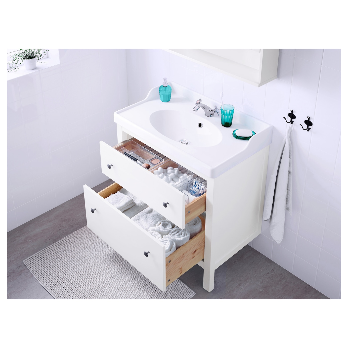 HEMNES / RUTSJON IKEA 295.376.42 Умывальник с ящиками/раковиной/смесителем 82x49x95 см белый