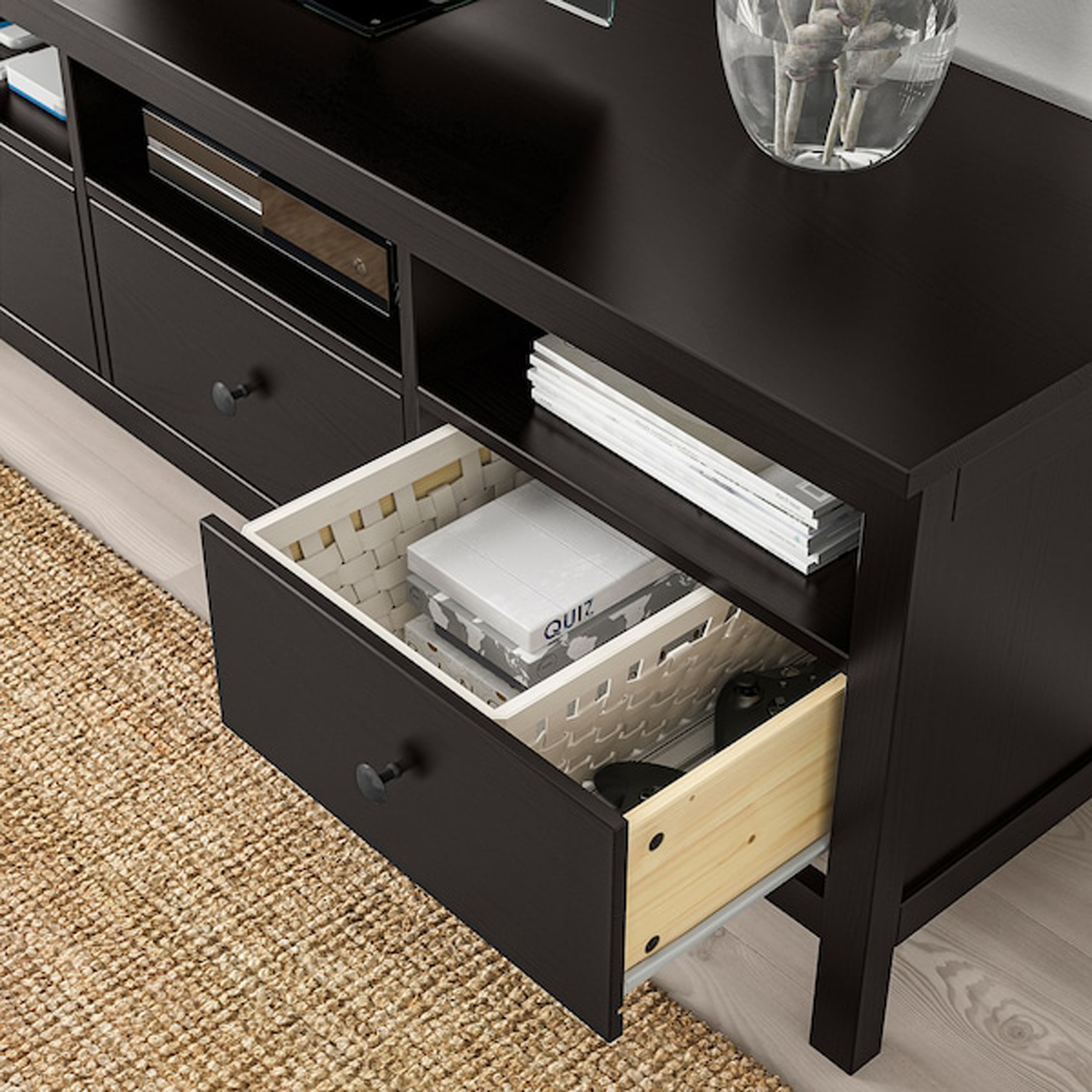 HEMNES Тумба ТВ 502.970.46 Черно-коричневый 148x47x57 см IKEA